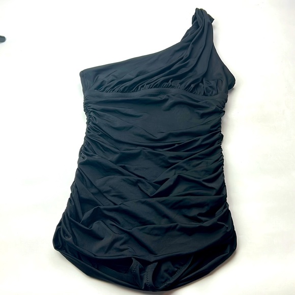 J. Crew Other - Perfect J. Crew one shoulder ruched skirt black swimsuit 8